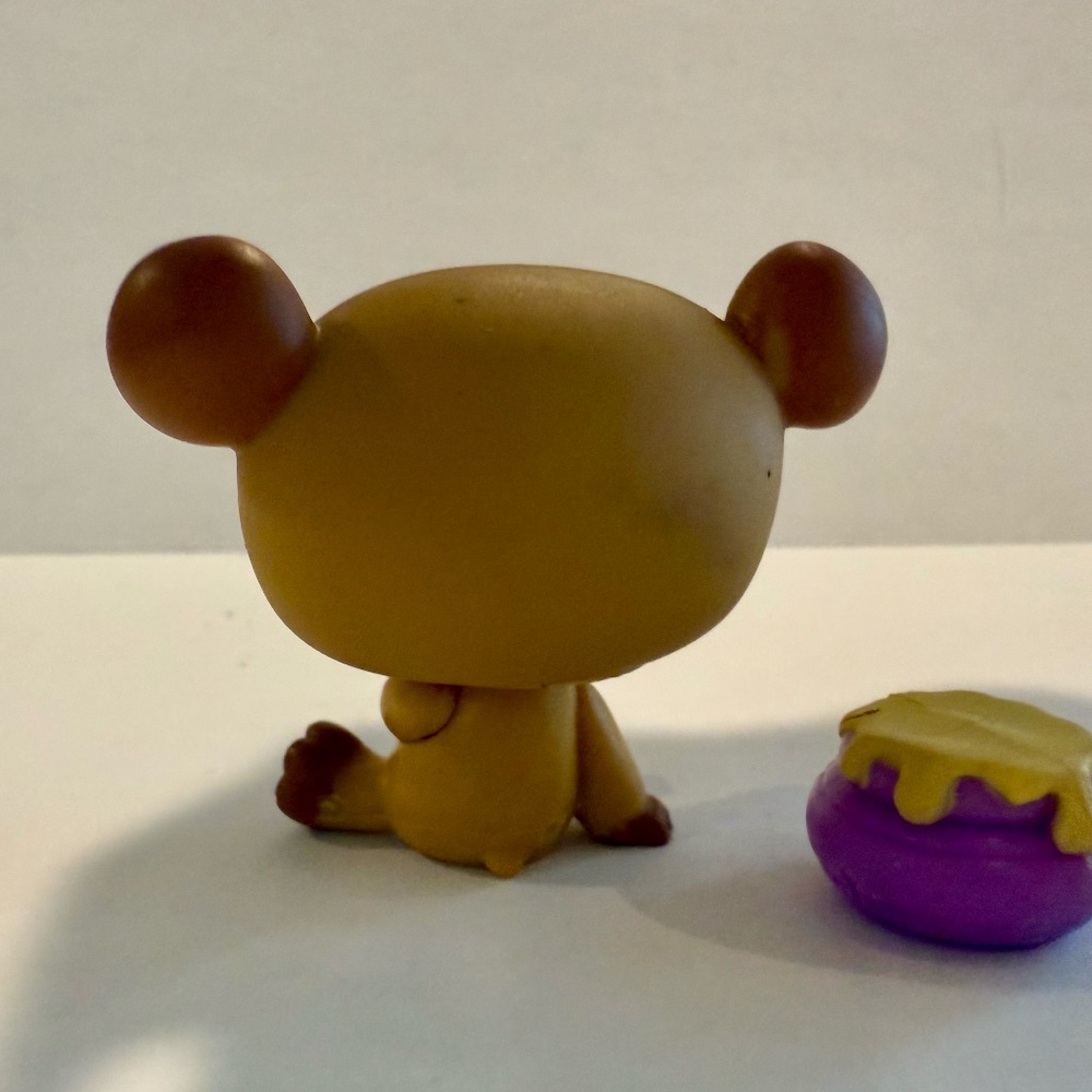 Littlest Pet Shop LPS 814 Brown Honey Bear ~ Authentic - Picture 2 of 2